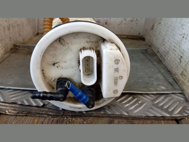 bontott SEAT IBIZA III Üzemanyag Szivattyú