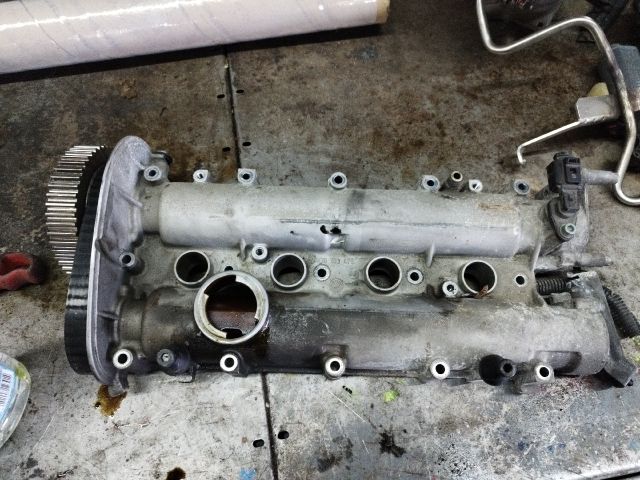 bontott SEAT IBIZA III Vezérműtengely Házzal