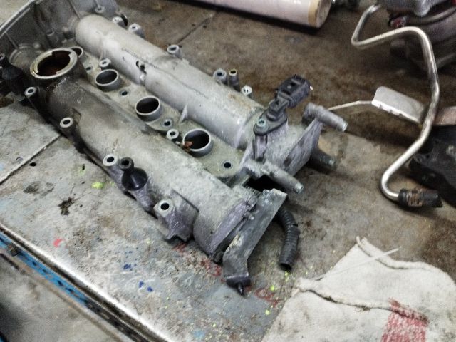 bontott SEAT IBIZA III Vezérműtengely Házzal