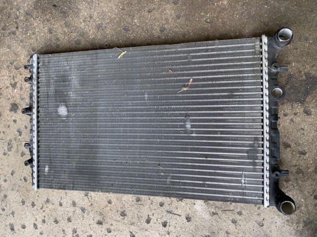 bontott SEAT IBIZA III Vízhűtő Radiátor (Nem klímás)