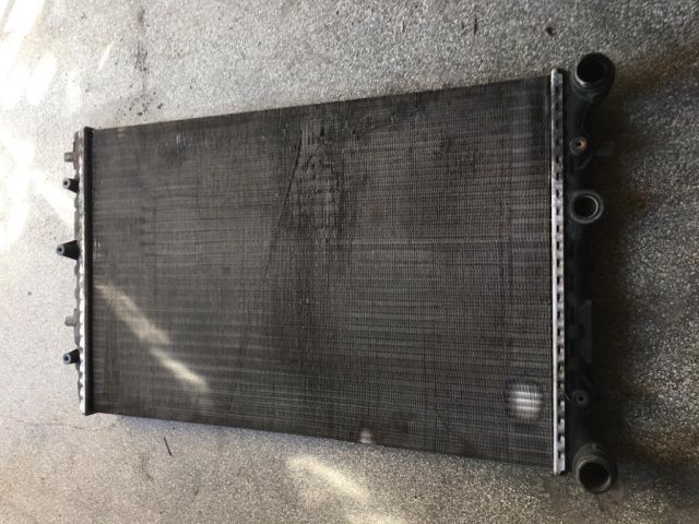 bontott SEAT IBIZA III Vízhűtő Radiátor (Nem klímás)