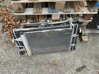 bontott SEAT IBIZA III Hűtő Ventilátor(ok), Radiátor(ok) Szett