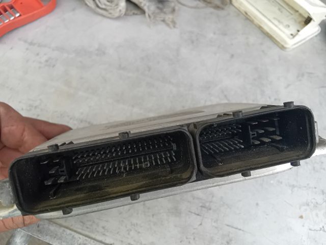 bontott SEAT IBIZA III Motorvezérlő