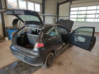 bontott SEAT IBIZA III Bal hátsó Lengéscsillapító