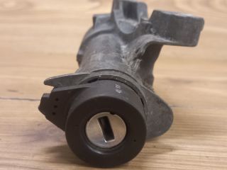 bontott SEAT IBIZA III Gyújtáskapcsoló