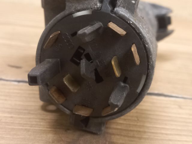 bontott SEAT IBIZA III Gyújtáskapcsoló