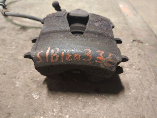 bontott SEAT IBIZA III Jobb első Féknyereg Munkahengerrel