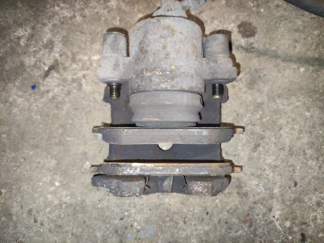 bontott SEAT IBIZA III Jobb első Féknyereg Munkahengerrel