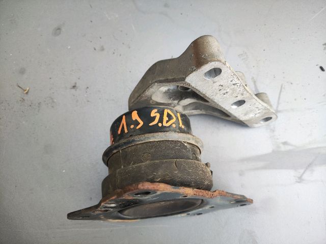 bontott SEAT IBIZA III Motor Tartó Bak (Fém)