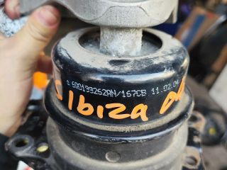 bontott SEAT IBIZA III Motor Tartó Bak (Fém)