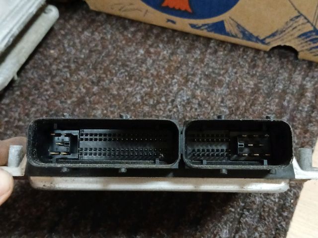 bontott SEAT IBIZA III Motorvezérlő