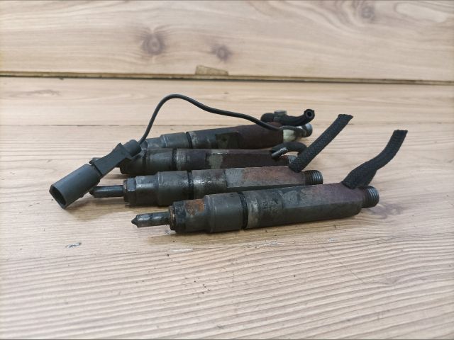 bontott SEAT IBIZA III Porlasztó (1 db)