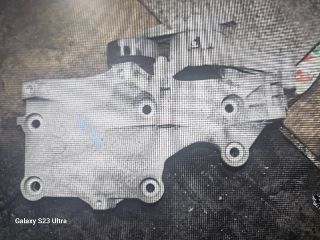 bontott SEAT IBIZA III Generátor Tartó Bak