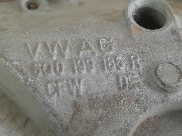 bontott SEAT IBIZA III Motor Tartó Bak (Fém)