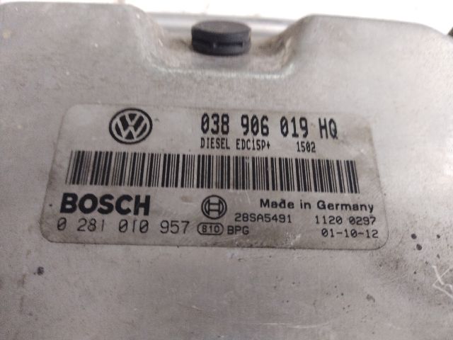 bontott SEAT IBIZA III Motorvezérlő