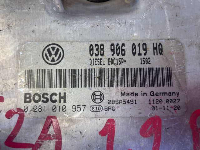 bontott SEAT IBIZA III Motorvezérlő