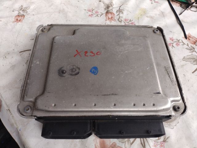 bontott SEAT IBIZA III Motorvezérlő