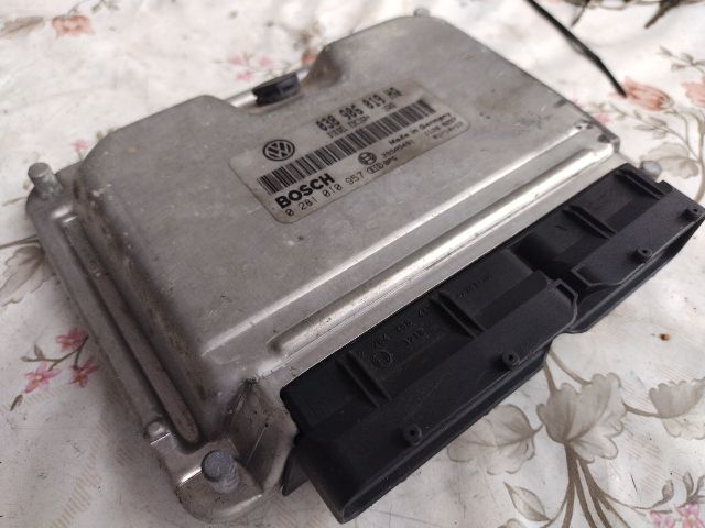 bontott SEAT IBIZA III Motorvezérlő