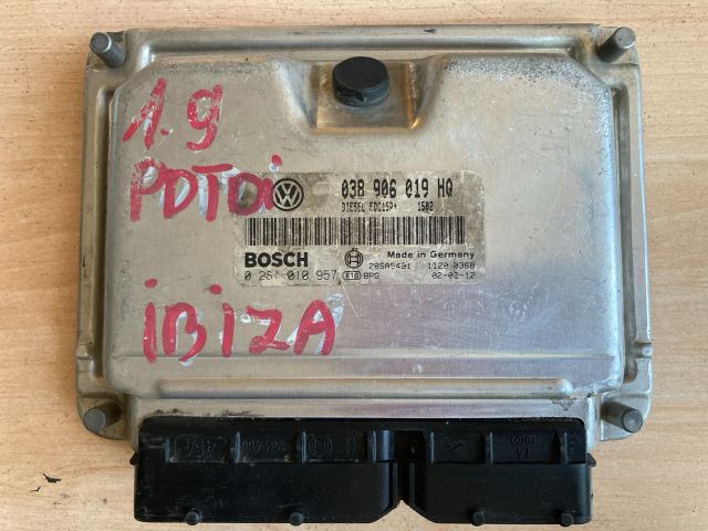 bontott SEAT IBIZA III Motorvezérlő