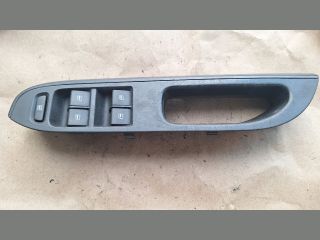 bontott SEAT IBIZA III Ablakemelő Kapcsoló Négyes / Kettes