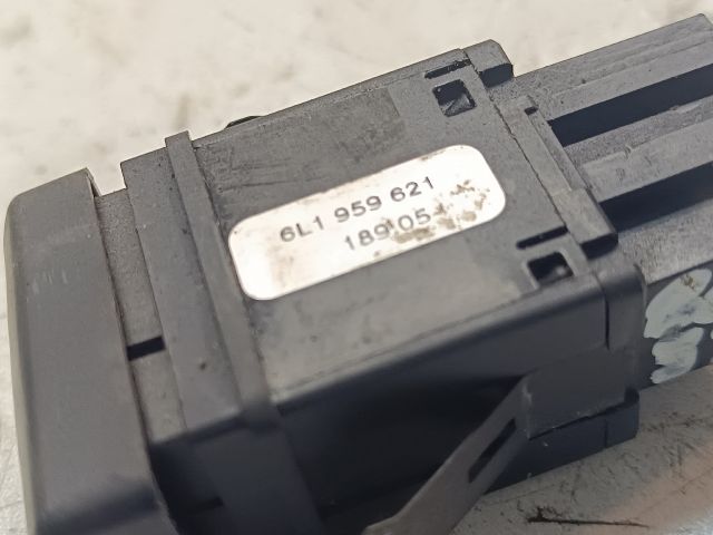 bontott SEAT IBIZA III Ablakfűtés Kapcsoló