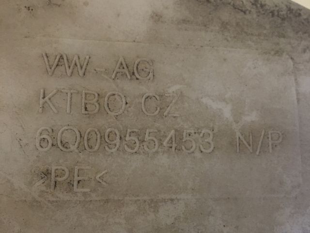 bontott SEAT IBIZA III Ablakmosó Tartály