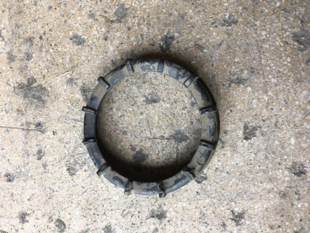 bontott SEAT IBIZA III AC Pumpa Rögzítő Gyűrű