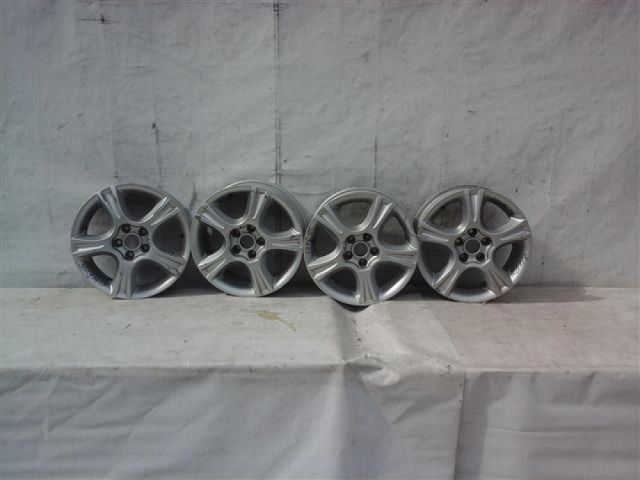 bontott SEAT IBIZA III Alufelni Szett