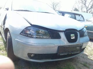 bontott SEAT IBIZA III Bal B Oszlop Burkolat