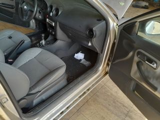 bontott SEAT IBIZA III Bal B Oszlop Burkolat