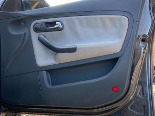 bontott SEAT IBIZA III Bal C Oszlop Burkolat
