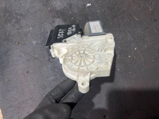 bontott SEAT IBIZA III Bal első Ablakemelő Motor