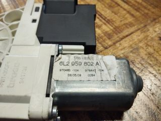 bontott SEAT IBIZA III Bal első Ablakemelő Motor