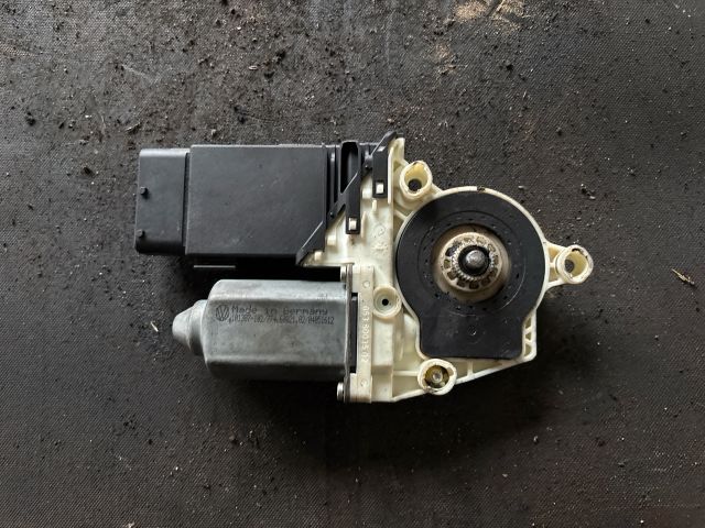 bontott SEAT IBIZA III Bal első Ablakemelő Motor