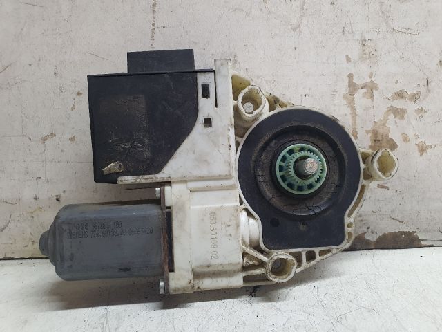 bontott SEAT IBIZA III Bal első Ablakemelő Motor