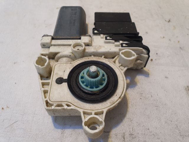 bontott SEAT IBIZA III Bal első Ablakemelő Motor