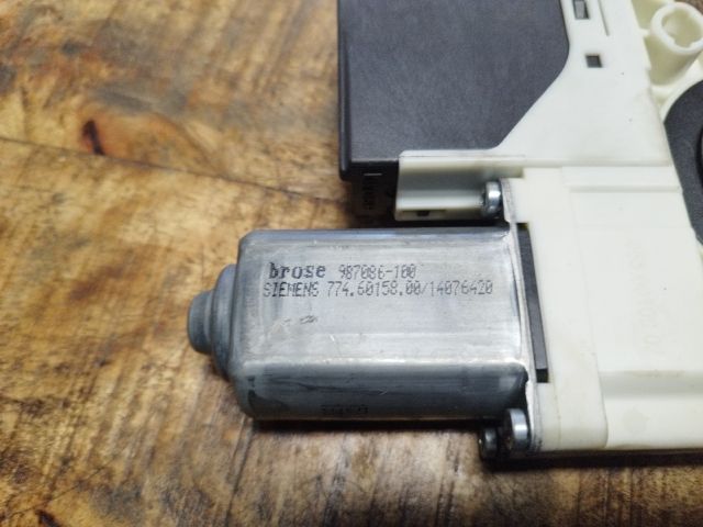 bontott SEAT IBIZA III Bal első Ablakemelő Motor