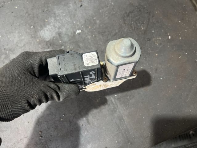 bontott SEAT IBIZA III Bal első Ablakemelő Motor