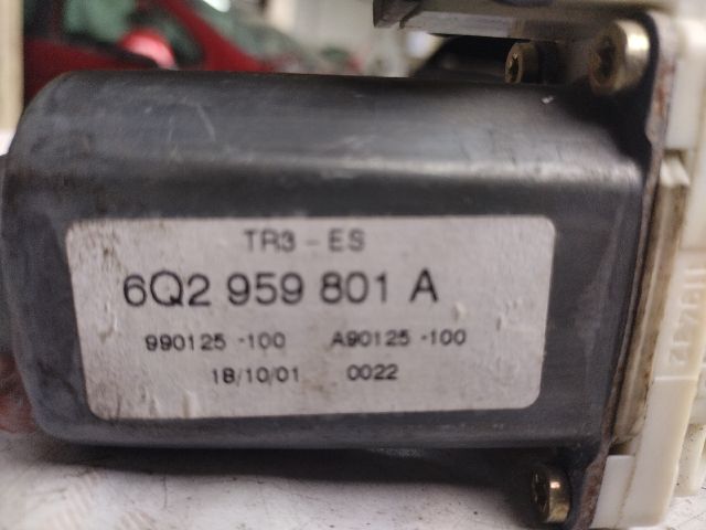 bontott SEAT IBIZA III Bal első Ablakemelő Motor