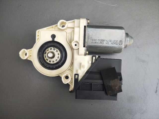 bontott SEAT IBIZA III Bal első Ablakemelő Motor