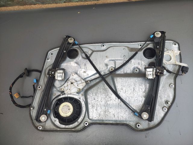 bontott SEAT IBIZA III Bal első Ablakemelő Szerkezet (Elektromos)