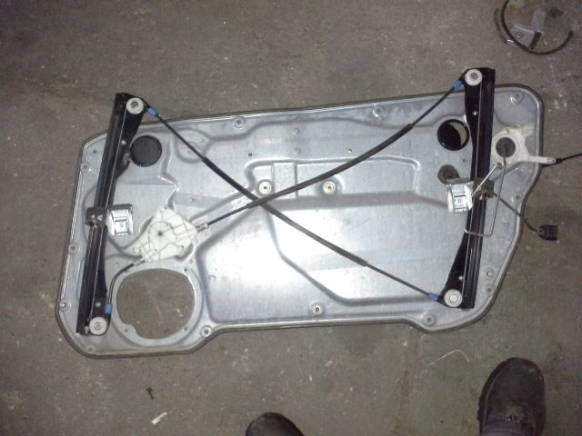 bontott SEAT IBIZA III Bal első Ablakemelő Szerkezet (Elektromos)