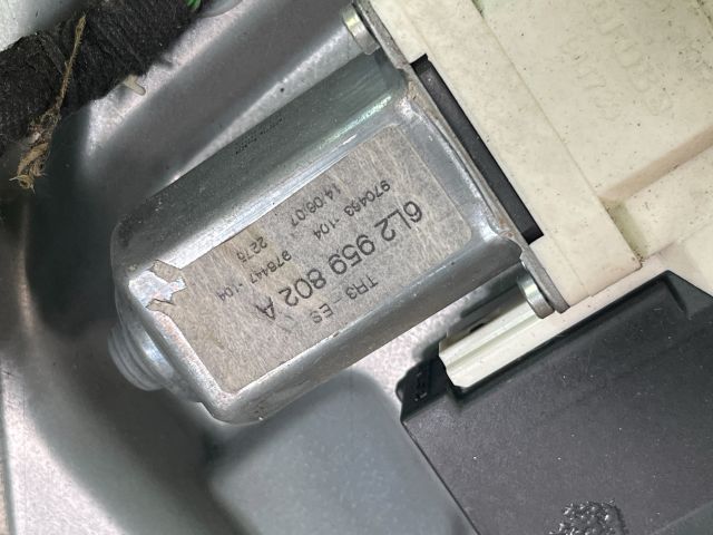 bontott SEAT IBIZA III Bal első Ablakemelő Szerkezet (Elektromos)