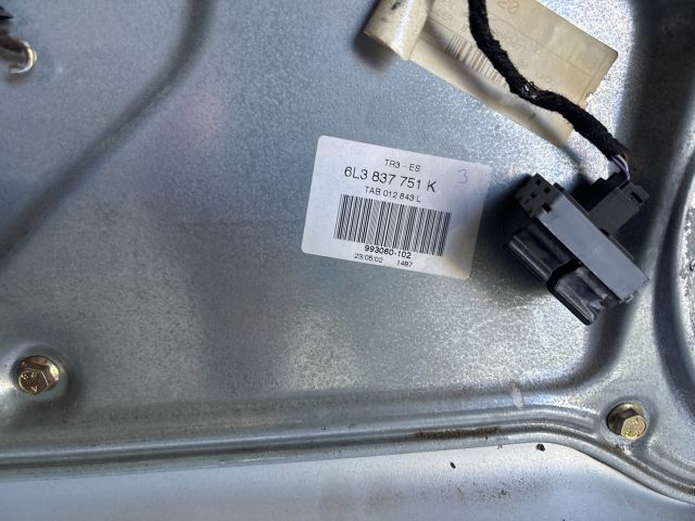 bontott SEAT IBIZA III Bal első Ajtó (Üres lemez)