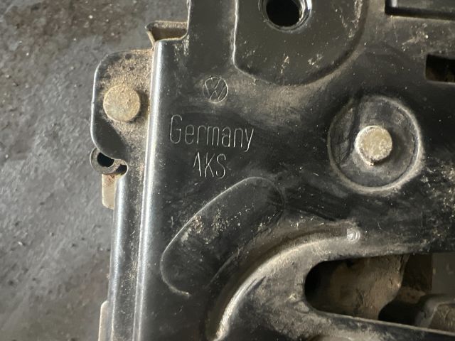 bontott SEAT IBIZA III Bal első Ajtózár