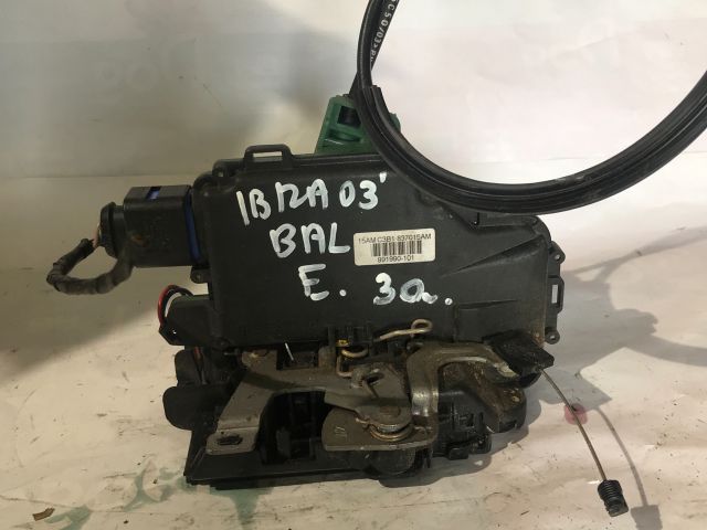 bontott SEAT IBIZA III Bal első Ajtózár