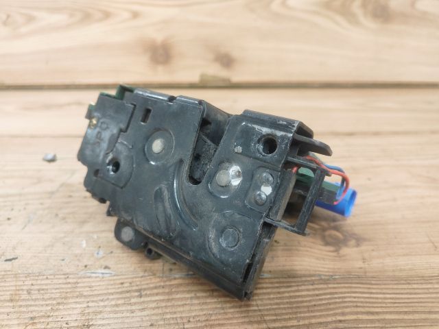 bontott SEAT IBIZA III Bal első Ajtózár