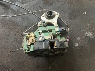 bontott SEAT IBIZA III Bal első Ajtózár