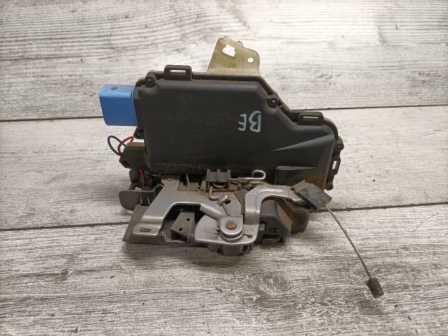 bontott SEAT IBIZA III Bal első Ajtózár