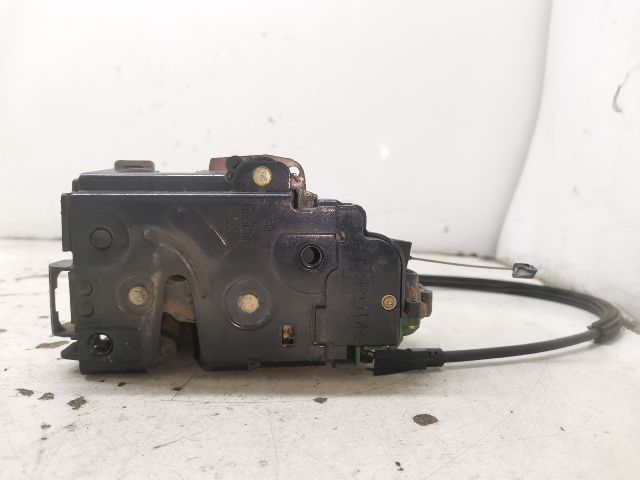 bontott SEAT IBIZA III Bal első Ajtózár